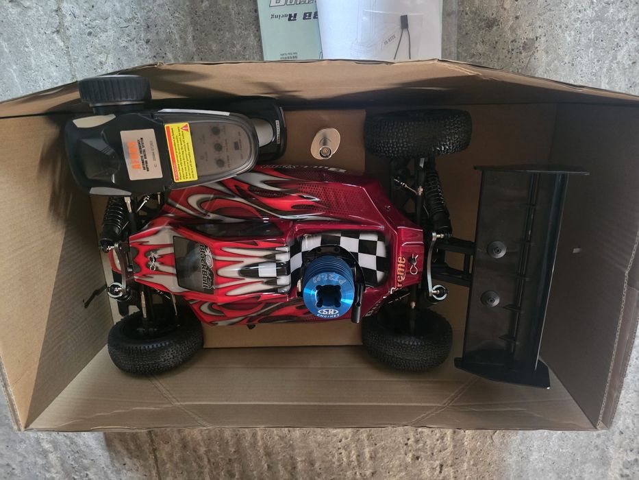 Masinută cu telecomanda