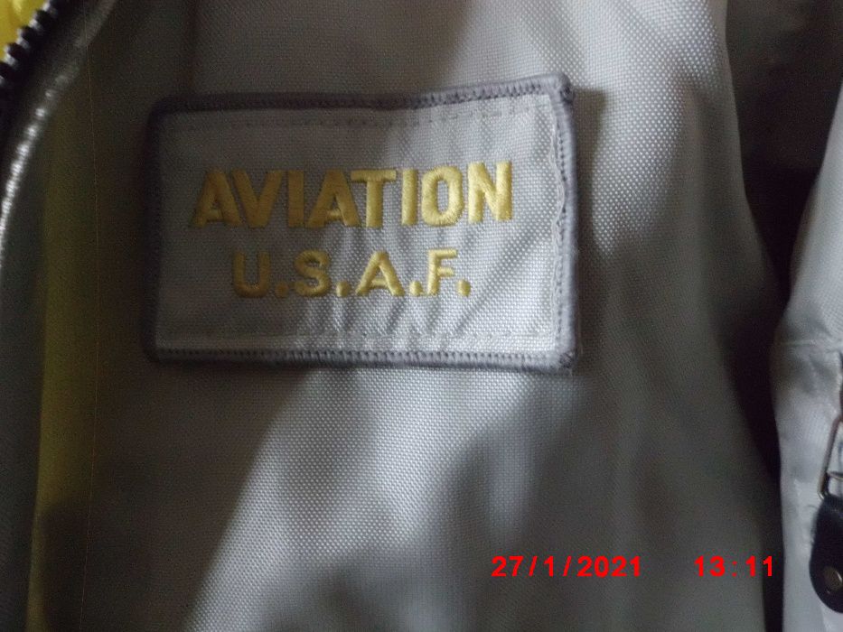 Vand haina de pilot american!