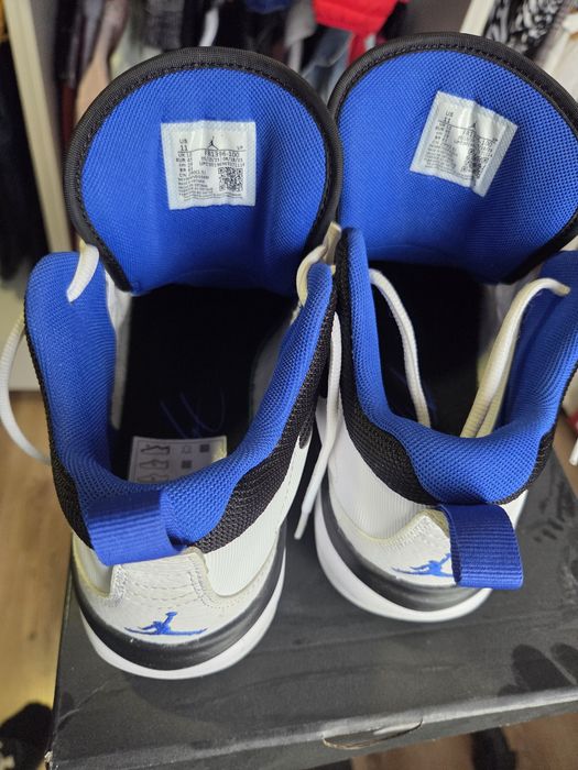 Vand JORDAN STAY LOYAL 3L