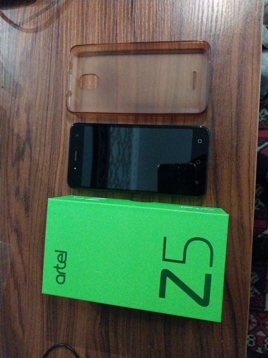 Телефон сотилади