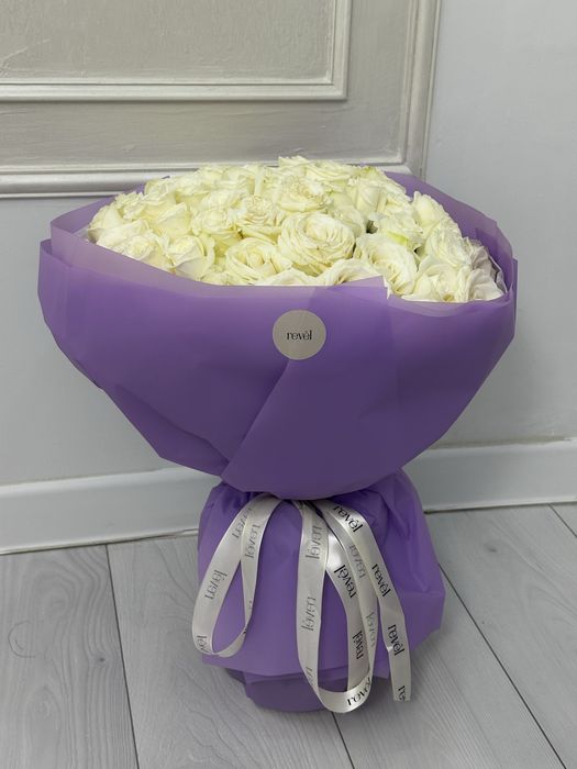 Голландские белые розы 51 штук