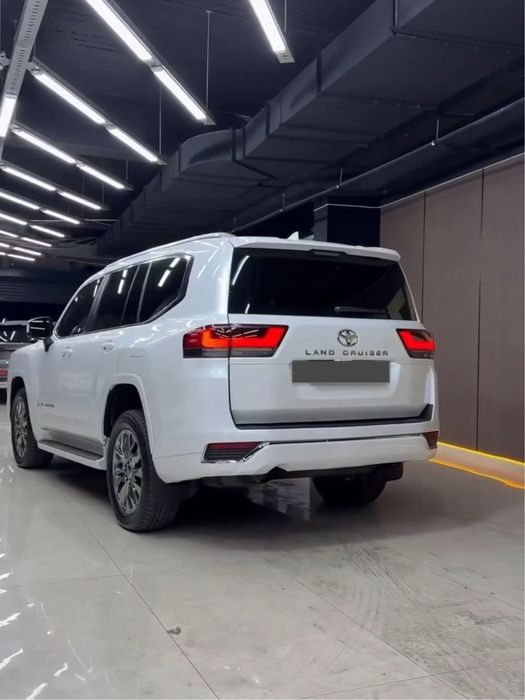 Toyota Land cruser 300