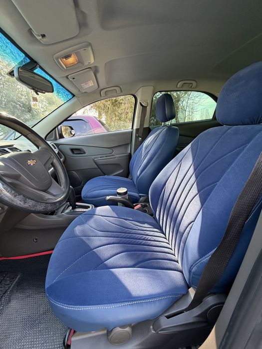 Продам чехол для авто Cobalt