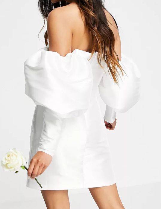 Rochie Alba cu maneci bufante