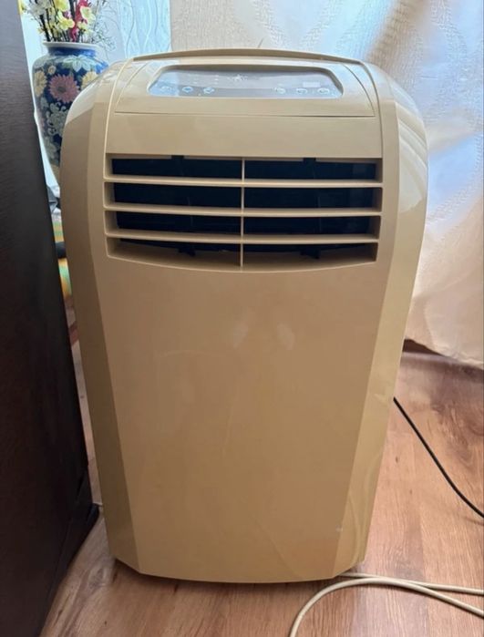 A/C portabil functional 3 functii 550lei negociabil