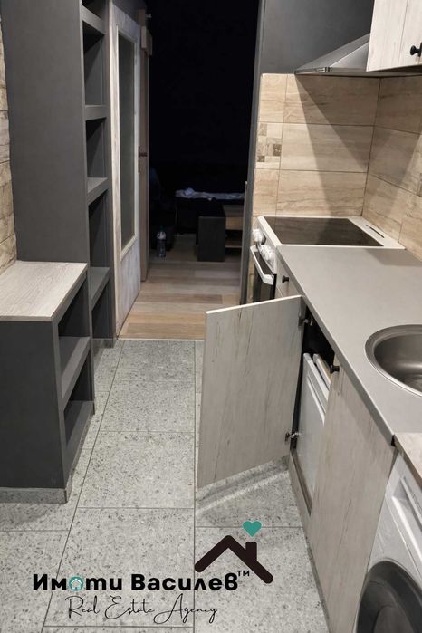 Продава се Двустаен апартамент в София, Център - 47 кв.м за 1410 €/кв.м - Снимка #4