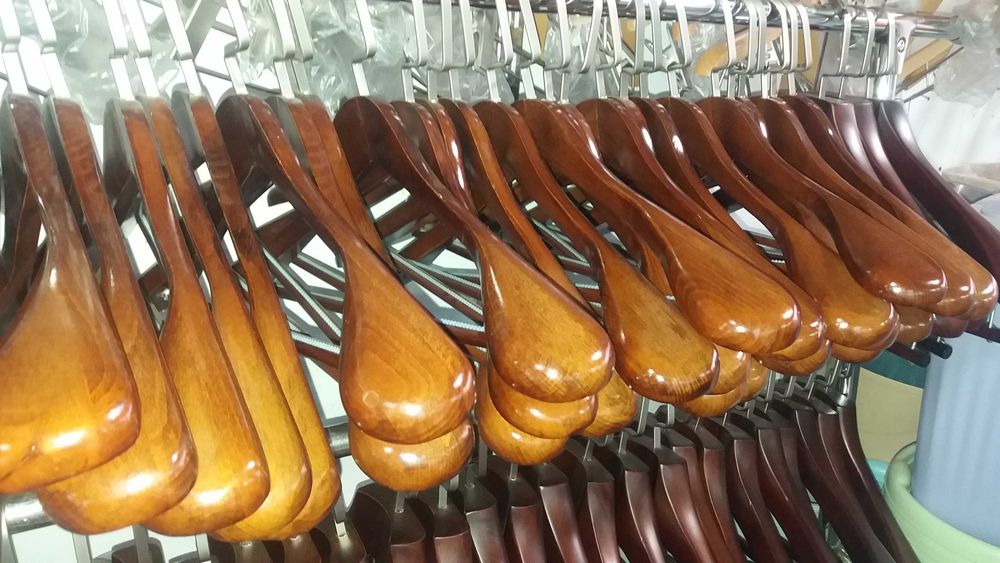 Вешалки Вешалка Илгич Ilgich Veshilka 
Доставка