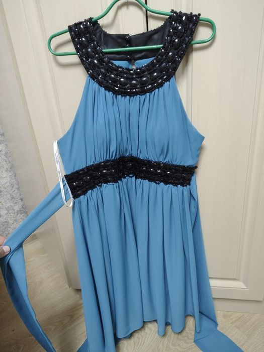 Платье очень красивое