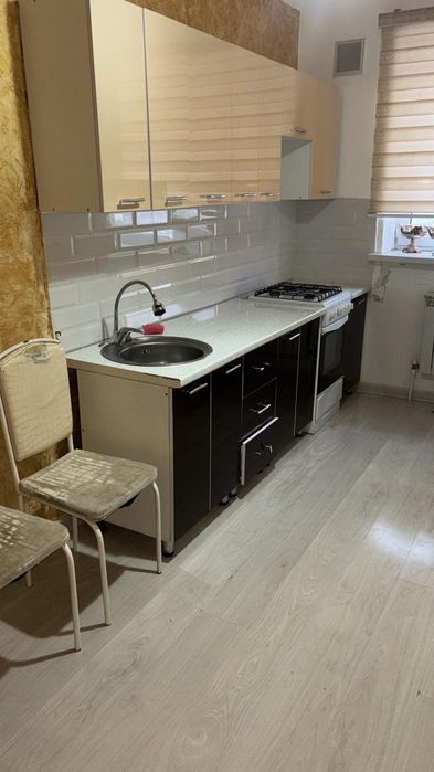 Продается кухонный гарнитур