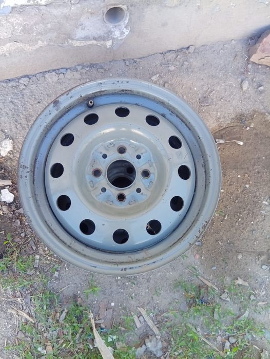 Диски для машин.