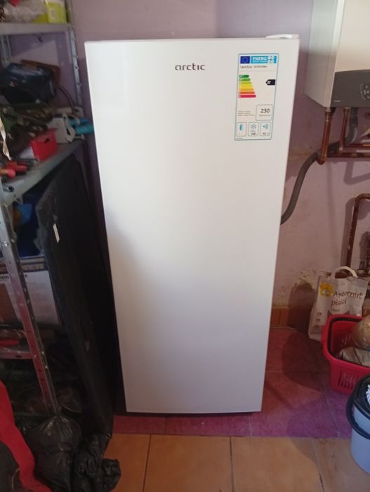 Vind cogelator Arctic 168l cu 6 sertare  nou
