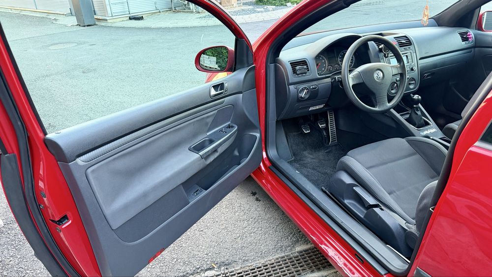 vand golf 5 2005
