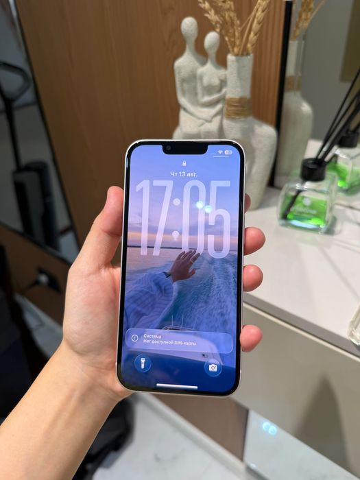 Продаю  iPhone 13
