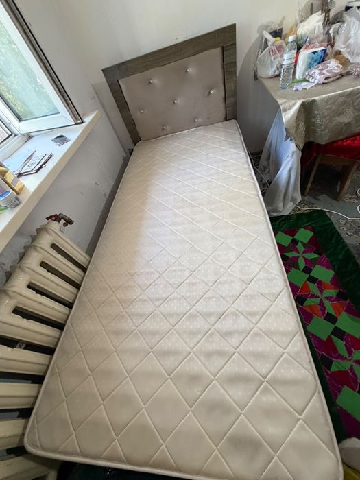 Продам мебель шифонер и кроват