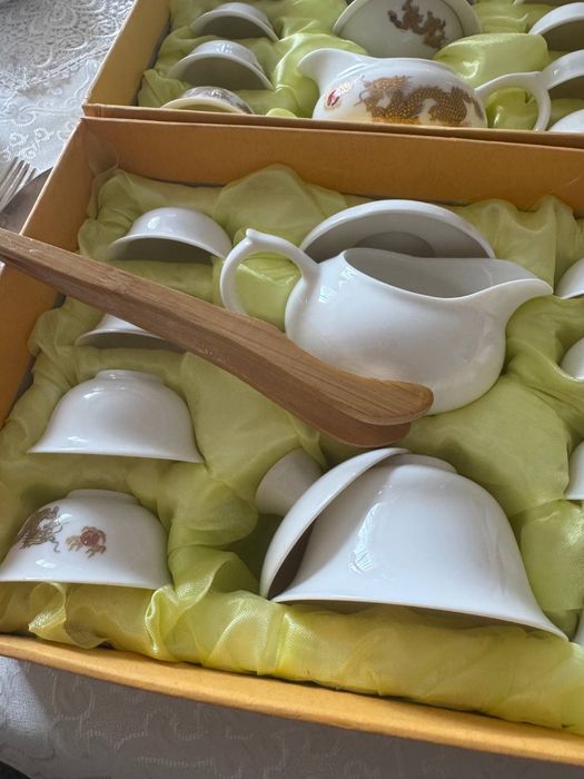 Чайный столик (чабань) + набор для чайной церемонии