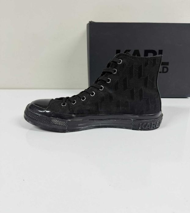 Karl Lagerfeld Kampus III