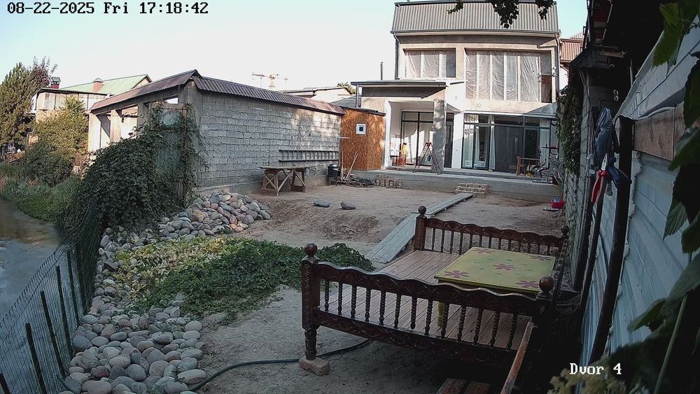 Продам Дом у реки на участке 2.6 соток Карасу-6