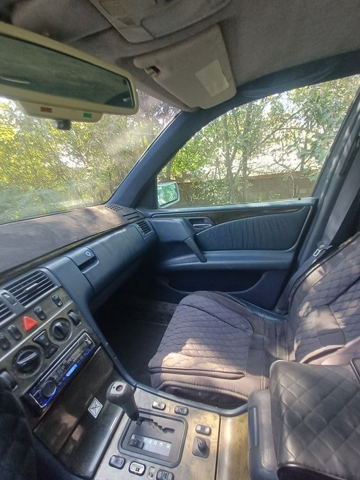 Срочно  торг w210 2.8