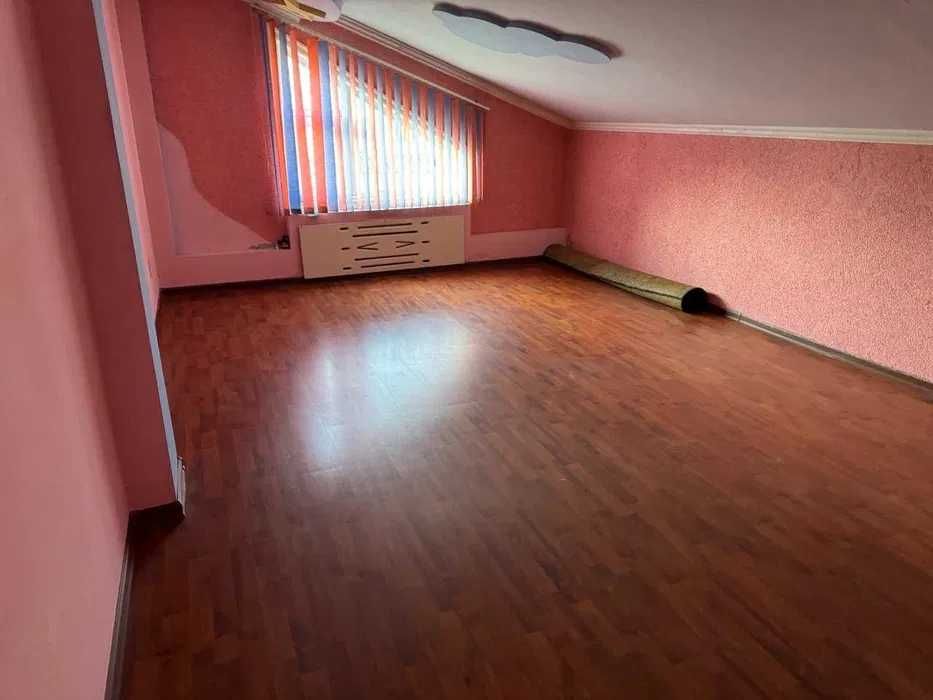 Срочно сдается дом 6 комнат, 4.5 сотки, Яшнабадский район.