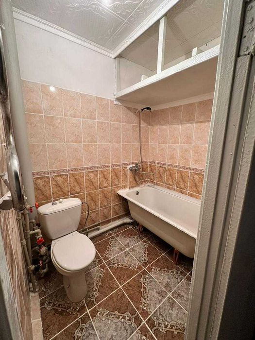 Продажа квартиры 2 комнатная, самал дом 2
