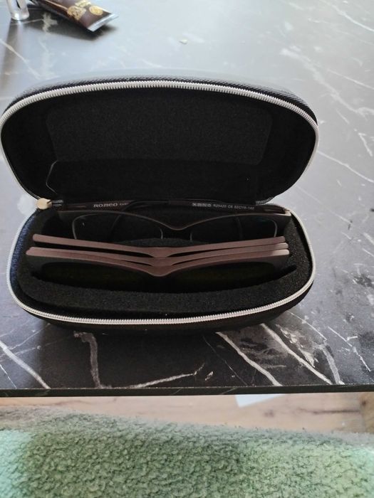 Rama ochelari cu 3 lentile de soare