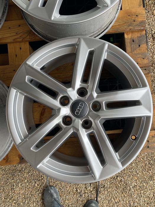 17 цола 5 х 112 мм Ауди , Audi A 4 , A 3
