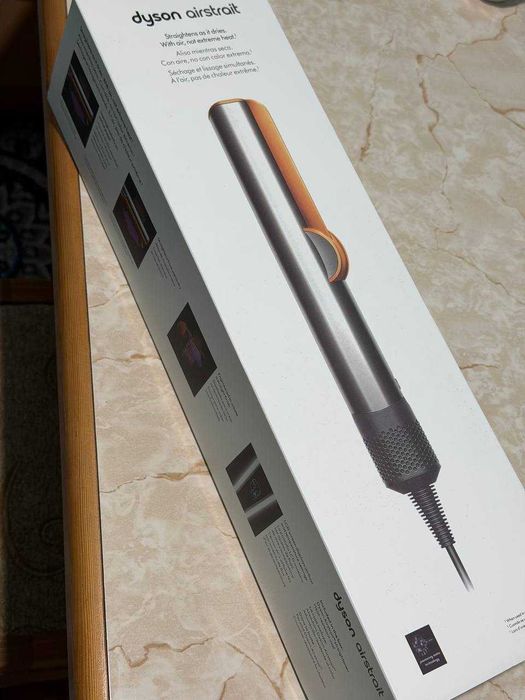 продам Dyson Airstrait