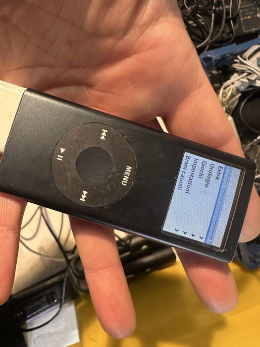 Vand un lot de ipoduri