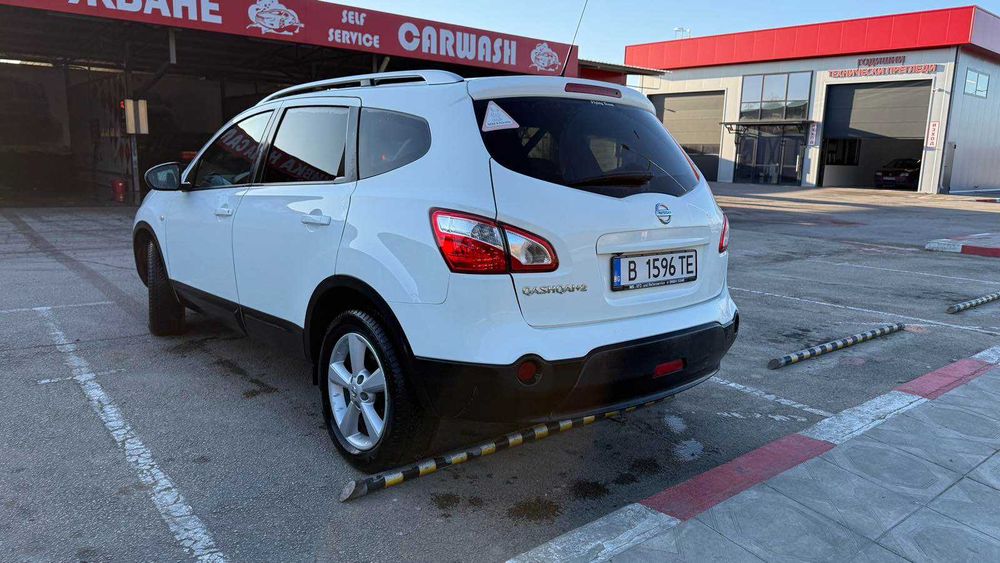 Nissan Qashqai +2