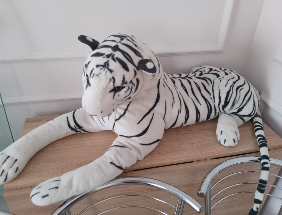 Большой белый тигр.