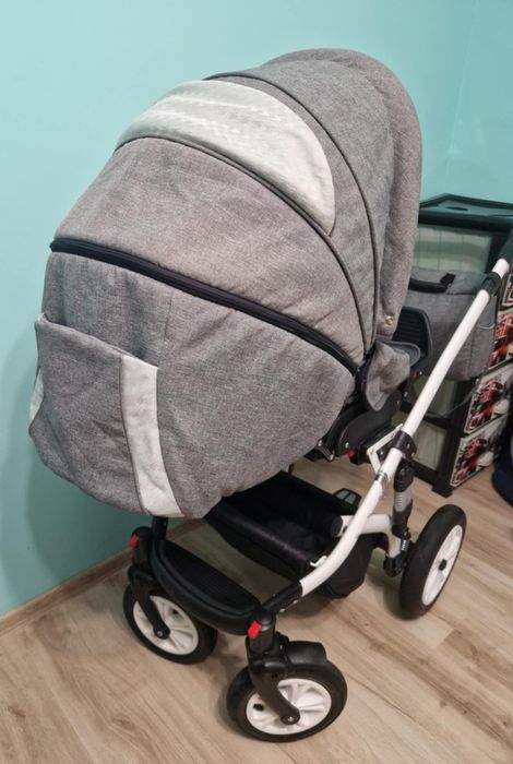 Бебешка количка Lorelli mia-сива 3в1 въздушни гуми