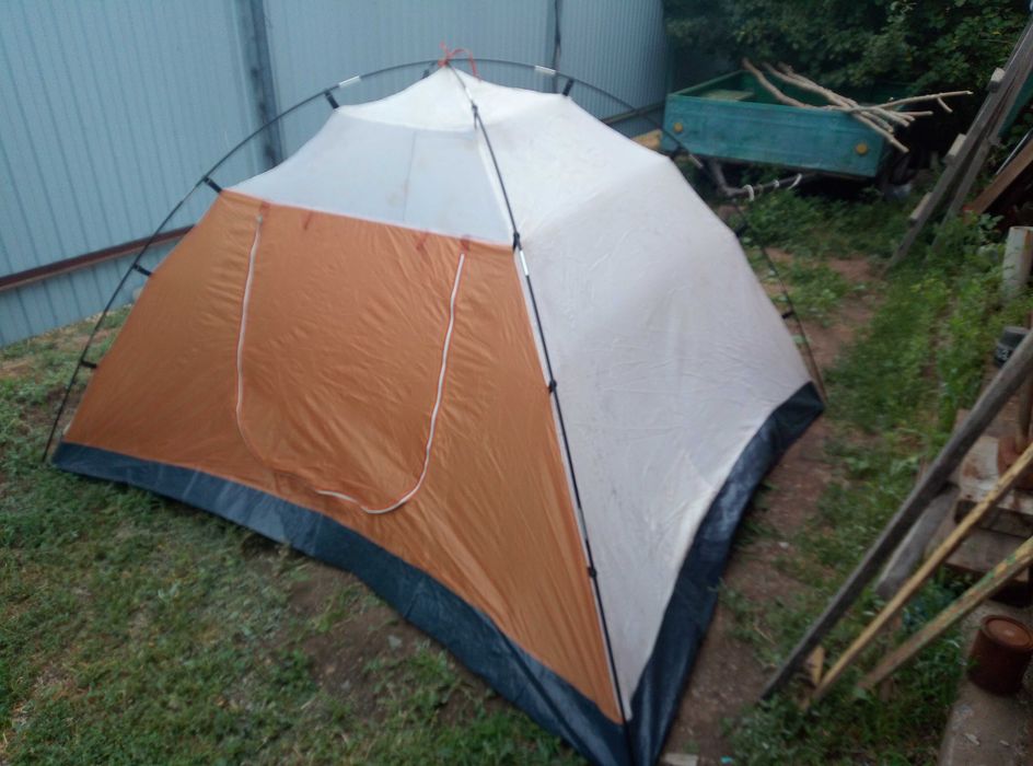 Палатка туристическая, подарок ТШО.