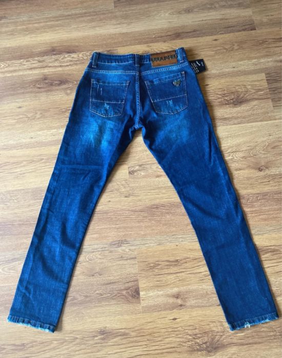 Blugii dsquared2  ,costa 1250€ eu îi vand cu 150 lei