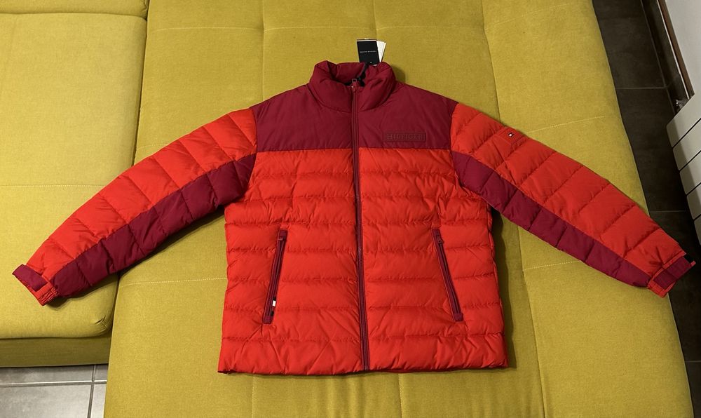 Geaca Barbati Tommy Hilfiger Marimea XL Noua