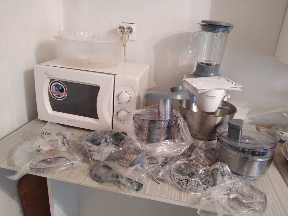 Кухонный комбайн Kenwood