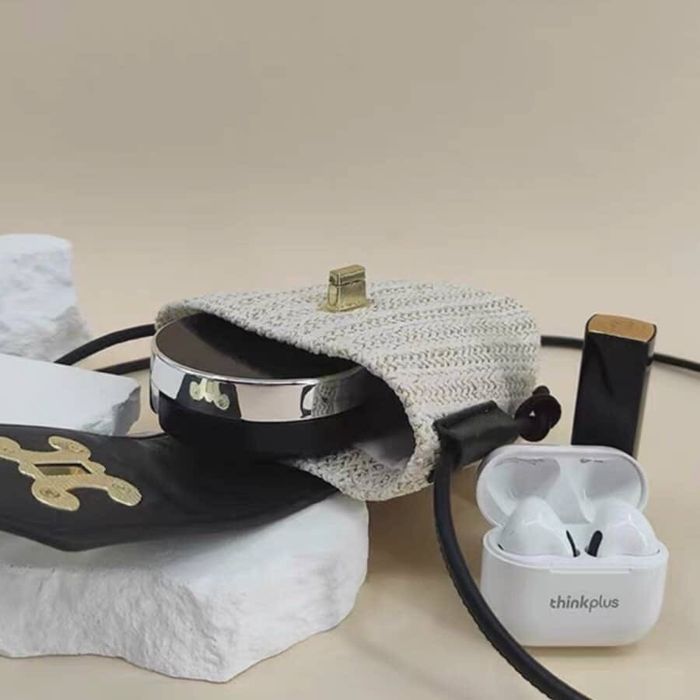 Мини чантичка celine