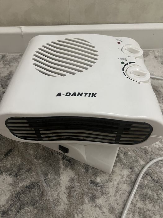 Тепловентилятор A-DANTIK FH-888 белый