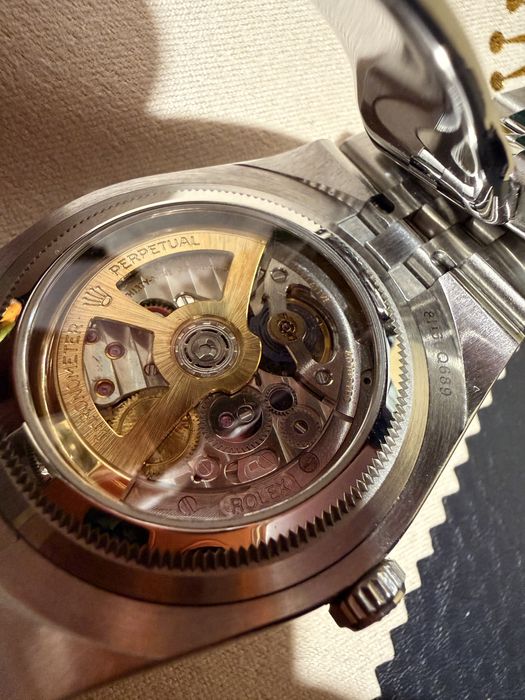 Ceas Rolex Land-Dweller 40