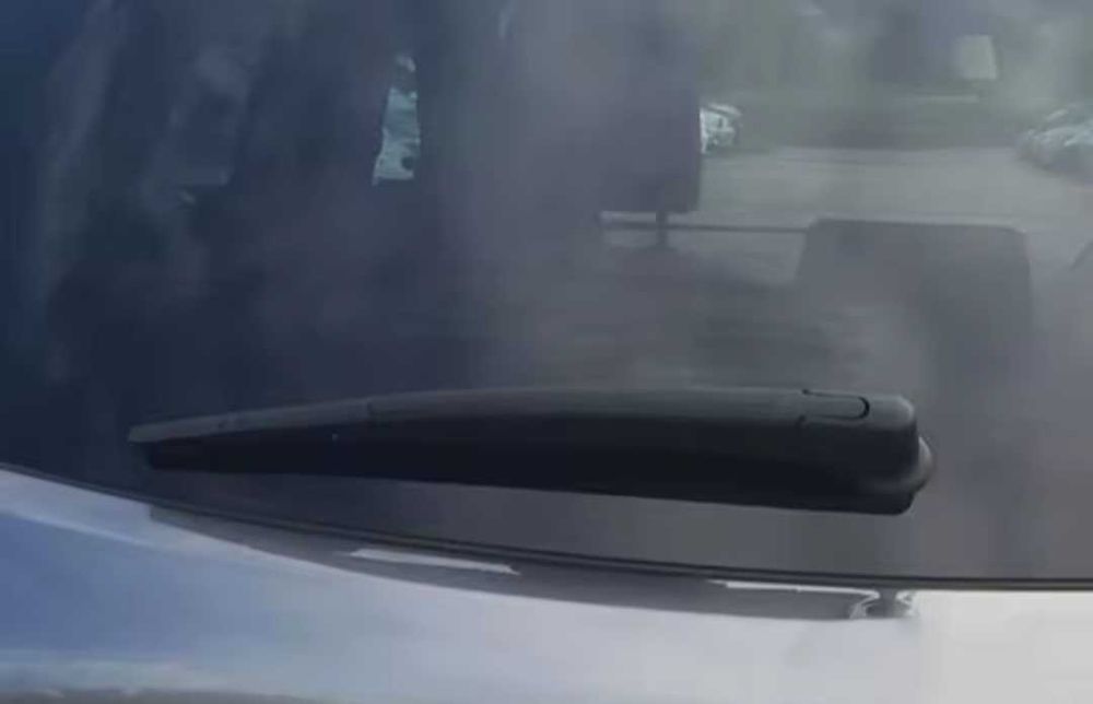 Комплект задна чистачка с рамо и капаче за Nissan Qashqai Нисан Кашкай