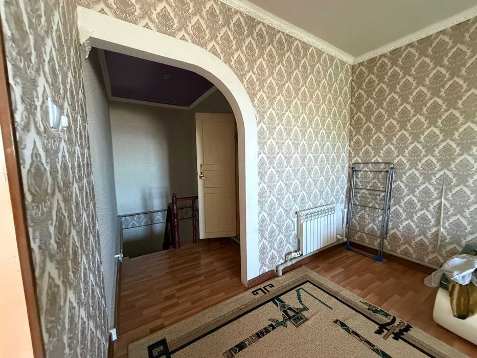 Продам 3х этажный дом