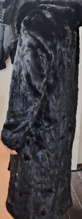 Норковая шуба с капюшоном