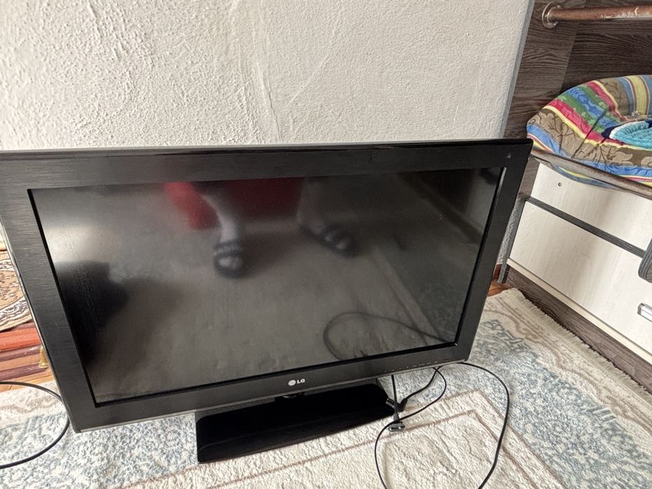 Телевизор LG            .