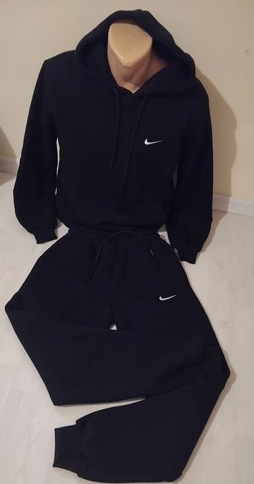 Oferta!  Trening baieti Nike.