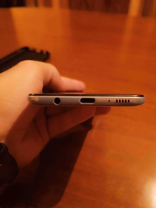 Samsung A50 в добро състояние