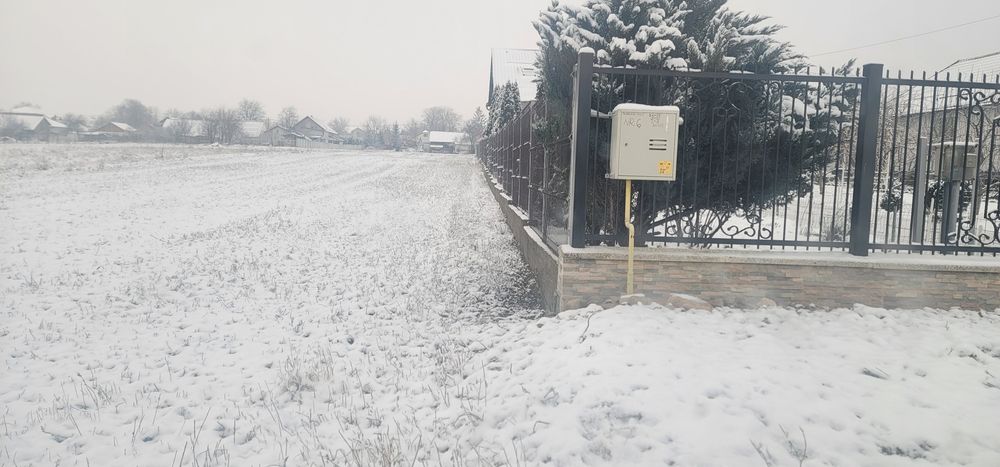 Vand teren intravilan in Plopeni