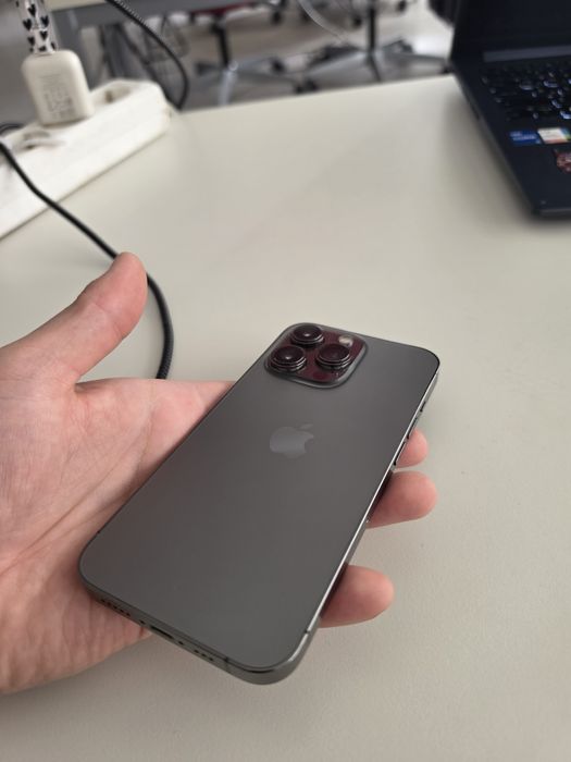 IPhone 13 pro. 256 gb. 75%