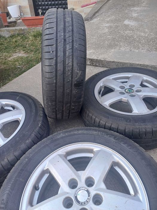 Jante originale Skoda R15-cauciucuri de vară