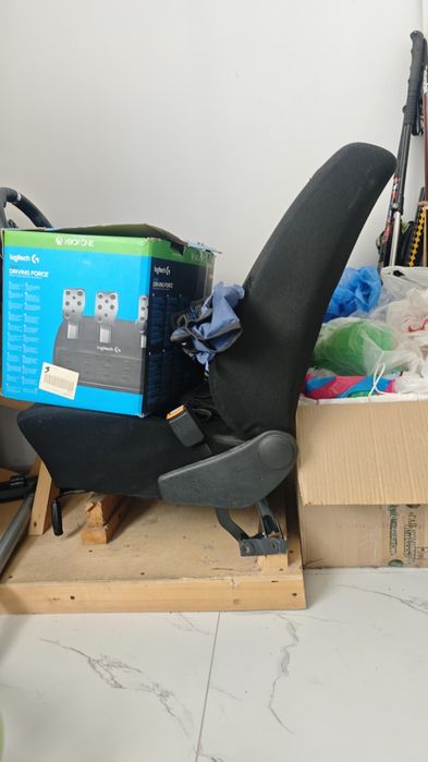 Руль Logitech G29
