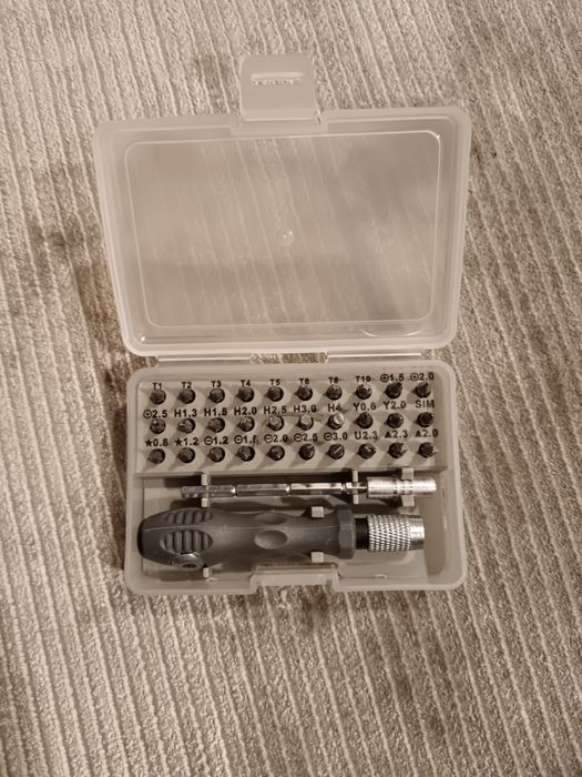 Продам набор отверток. Новый