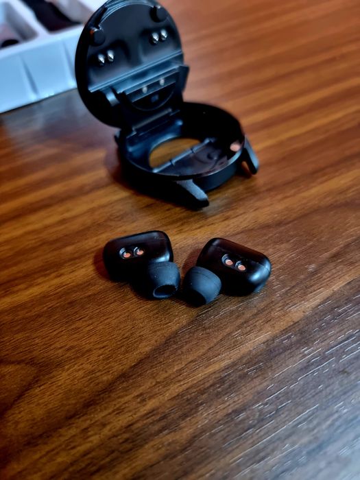 Ceas smartwatch 2 în 1 cu casti wireless
